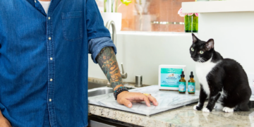 Jackson Galaxy: The Cat Behavior Authority Transforming the Way We Care for Cats — Why His Products Are Worth Every Penny Jackson Galaxy: The Cat Behavior Authority Transforming the Way We Care for Cats — Why His Products Are Worth Every Penny